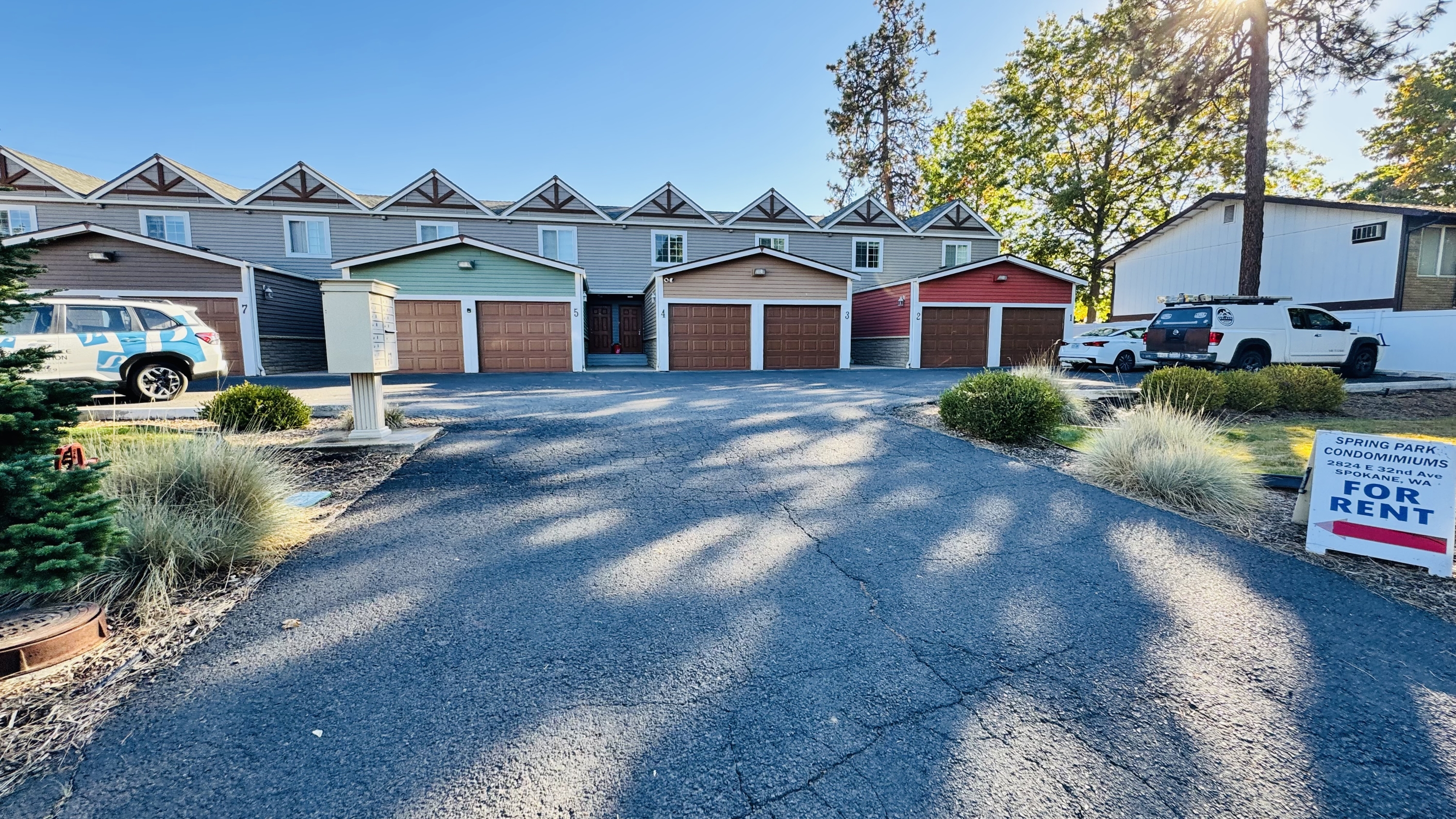 2824 East 32nd Avenue - 4